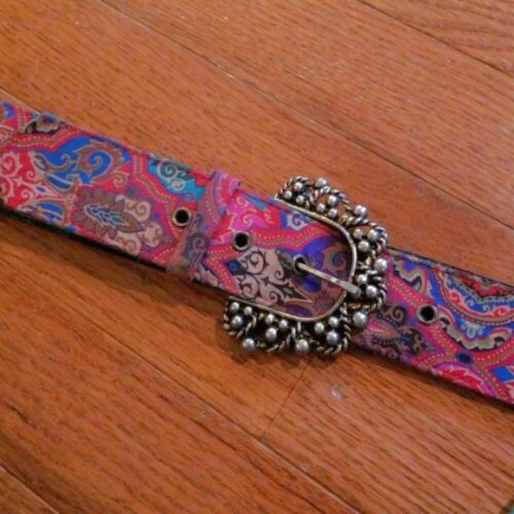 Vintage Women's Belt - Red Patterned Size 12 P